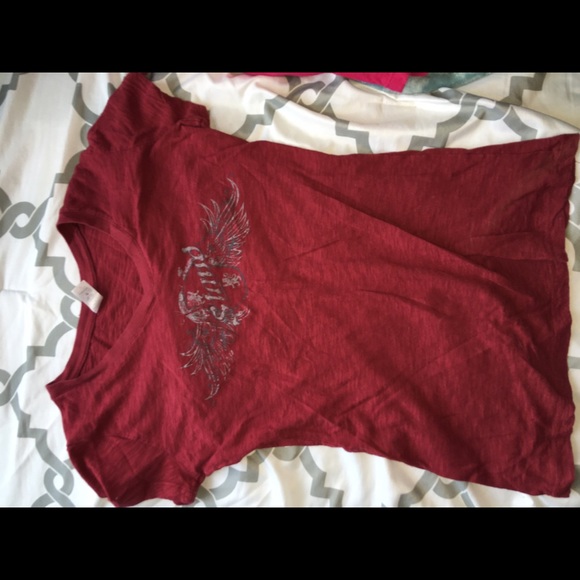 Cute V-neck!
