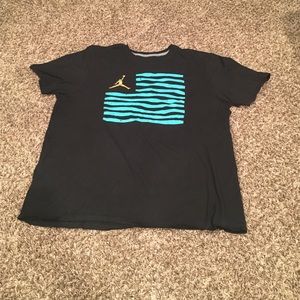 Black air Jordan t-shirt. Mens.
