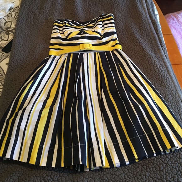 Blue and yellow summer dress