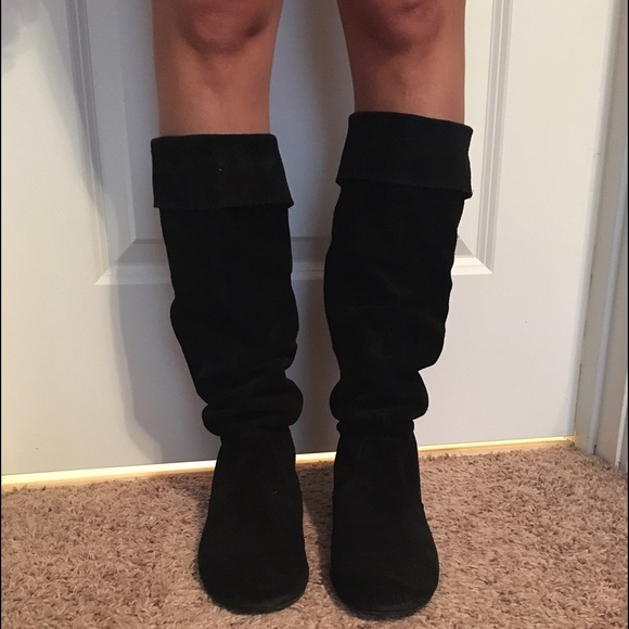 Gianni Bini Suede Boots