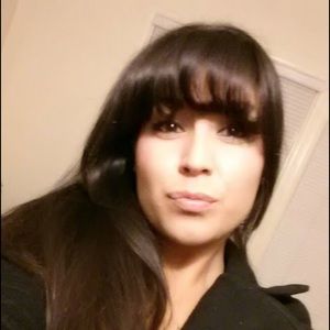 Meet your Posher, Stacy