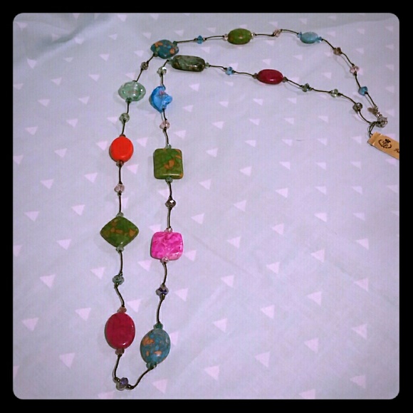 PREMIER DESIGNS necklace