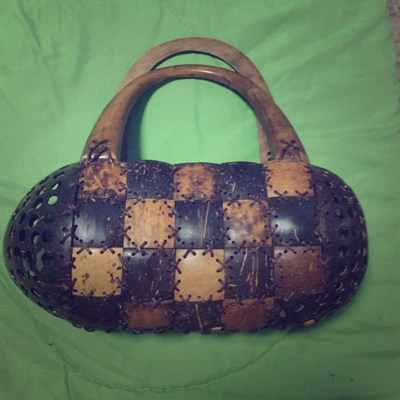 New! Very pretty & unique Coconut handbag