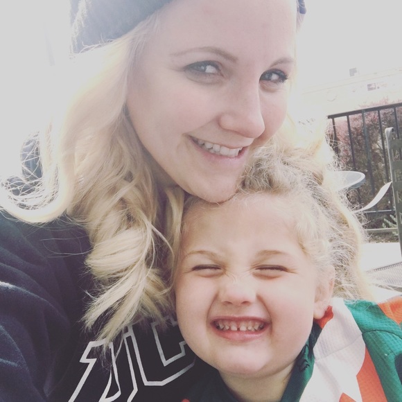 Meet your Posher, Casey - Picture 1 of 1