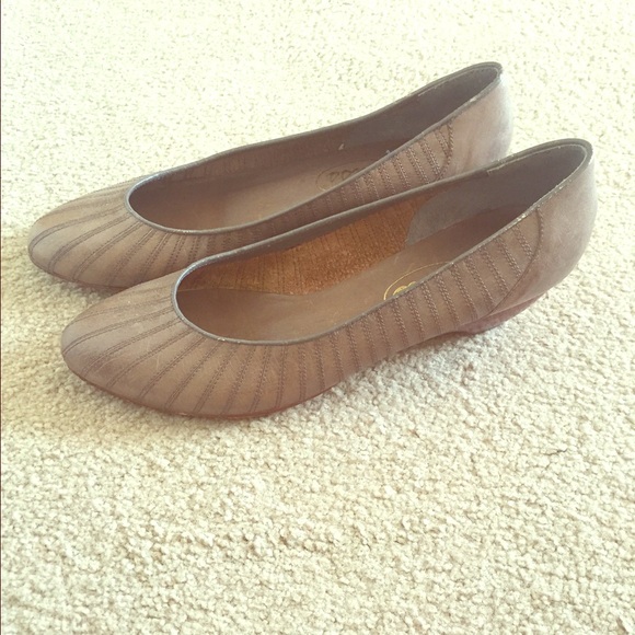 Bass wedges size 8