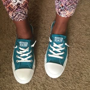 Converse Lagoon Moon Sneaks. Open to offers.