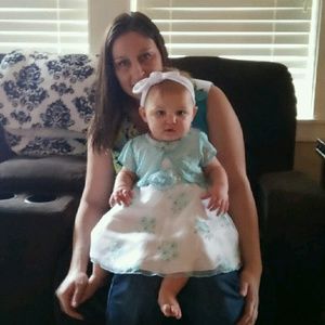 Meet your Posher, Alisha