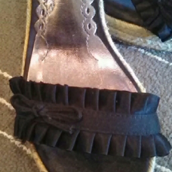 Wedge sandals - Picture 2 of 3