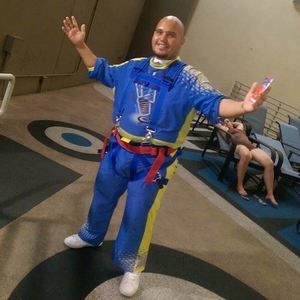 Meet your Posher, Jonathan