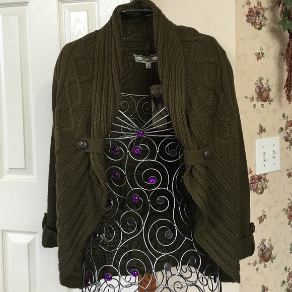 Olive Green Hi-Low Sweater / Shrug - Picture 1 of 4
