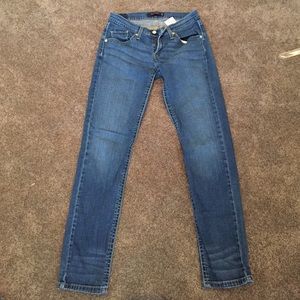 Lowest price!  Levis 528 curvy cut slim leg jeans