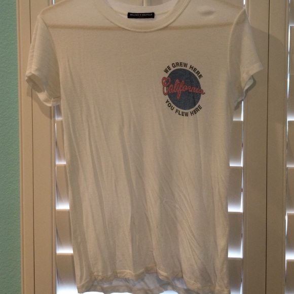 california white brandy melville tshirt:)
