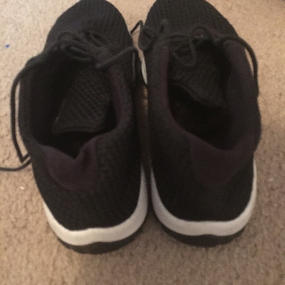 Size 11 black white and gold lace tip futures - Picture 3 of 4