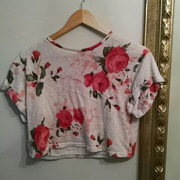 Boxy oversized crop top floral