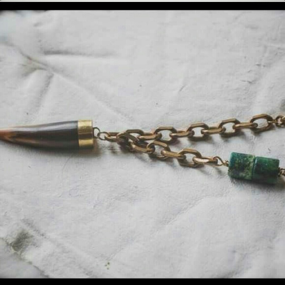 💣SALE💣Beltshazzar necklace horn necklace - Picture 2 of 5