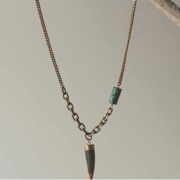 💣SALE💣Beltshazzar necklace horn necklace - Picture 3 of 5