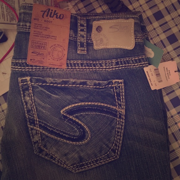 Silver Jeans Co Aiko Mid Boot