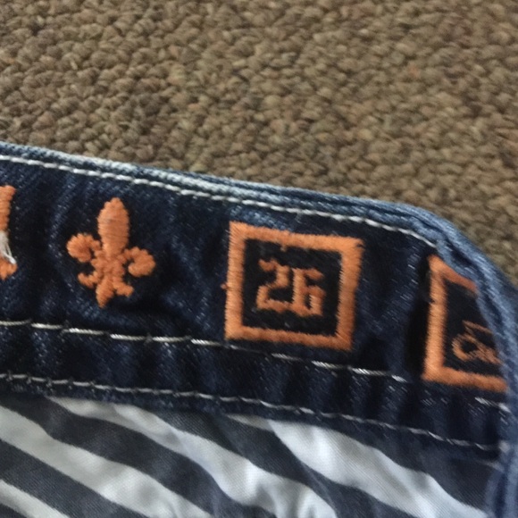 Like new rock revival!! - Picture 3 of 4