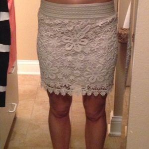 Blu-pepper- Lace elastic band skirt