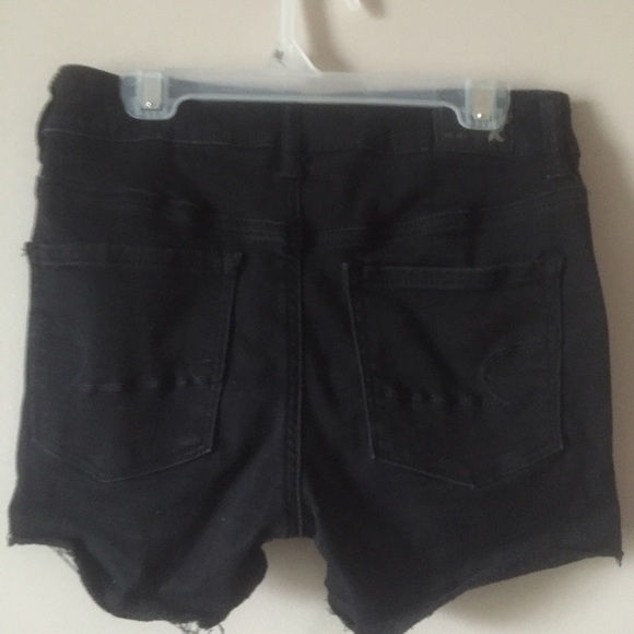 Black American eagle hi-rise cut off shorts - Picture 2 of 3