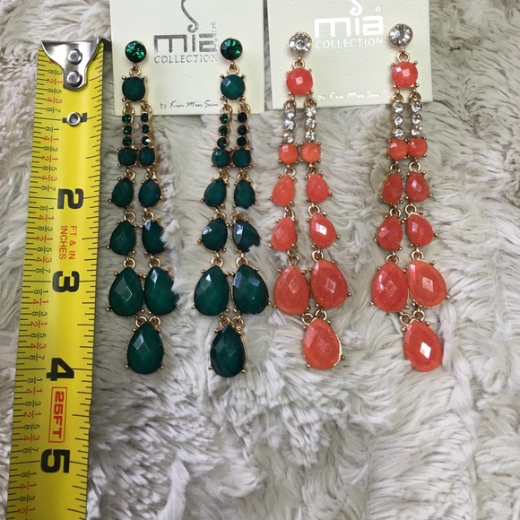 Beautiful Earings - Picture 2 of 3