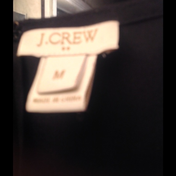 Short sleeve  lace front  top - Picture 4 of 4