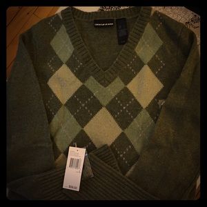🌟SALE🌟 DKNY V-neck Argyle Sweater