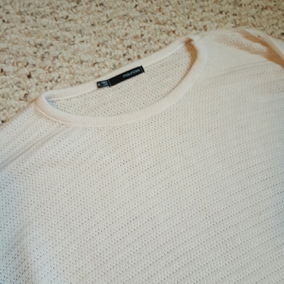 Sweater - Picture 3 of 4