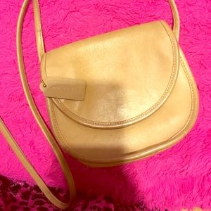 Vintage COACH purse!!