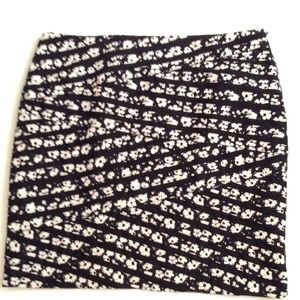 White House Black Market skirt