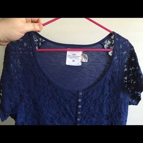 H&M lace blue top - Picture 2 of 2