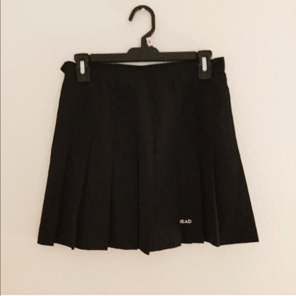 Black tennis skirt