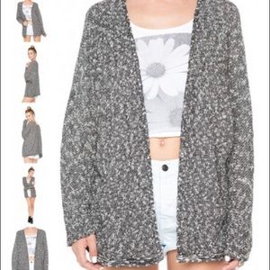 Salt n pepper Caroline cardi