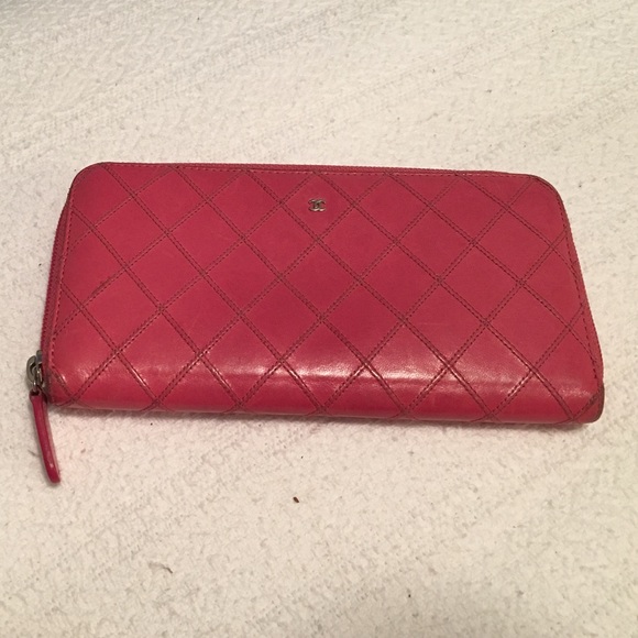 AUTHENTIC CHANEL pink wallet