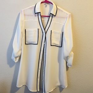 Express Portofino black/cream colored button up