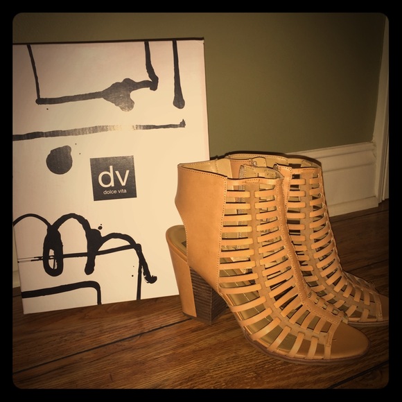 Dolce Vita Pinko Booties