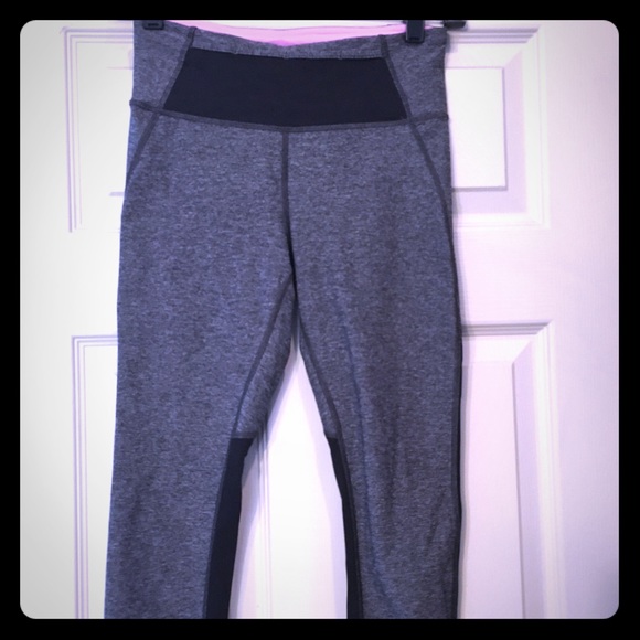 Lululemon crops