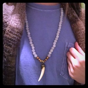 Brown/ivory Horn necklace