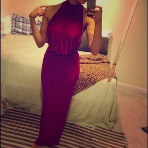 Gorgeous long dress!