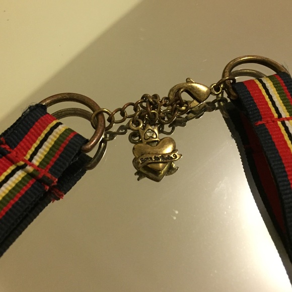 Vera Wang born to rule ribbon necklace - Picture 2 of 3