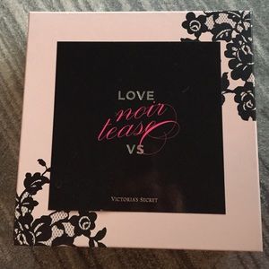 VS tease gift set