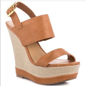 Steve Madden "Warmthh" Wedge Sandal