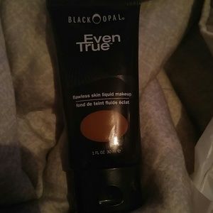 Black opal foundation hazelnut