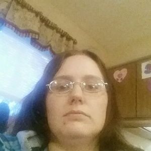 Meet your Posher, Saundra