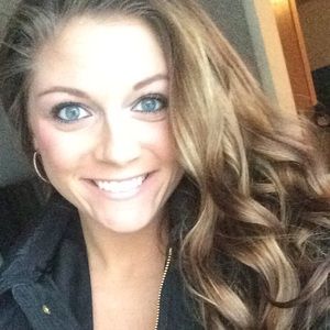 Meet your Posher, Katherine