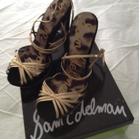 Brand New Sam Edelman Sandals size 10