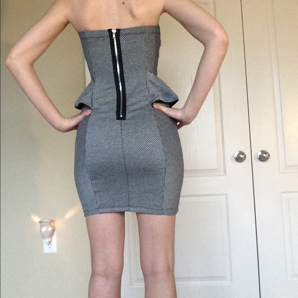 Gorgeous Ruby Rox Peplum Dress ✨Like New✨ - Picture 2 of 4