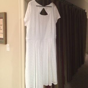 Maurice's white dress
