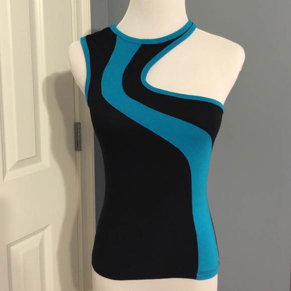 Black and Blue crop top.