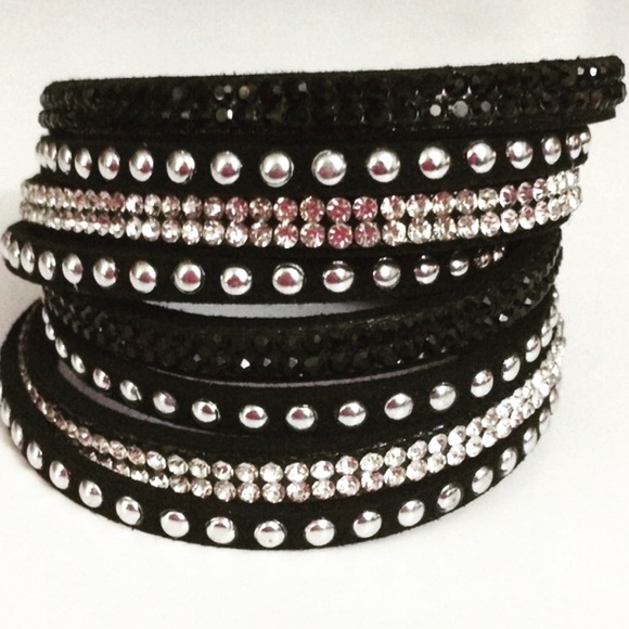 Jewelry - New Beautiful Black Bling Wrap Bracelet Jewelry - New Beautiful Black Bling Wrap Bracelet